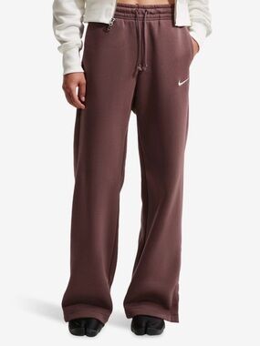 NWT Nike Phoenix Fleece High Rise Wide
Pants XL in Brown